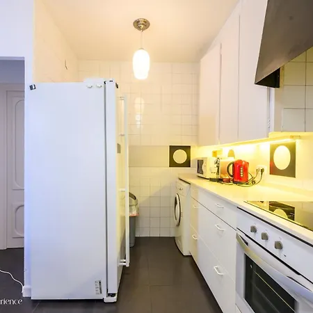 Chez Pacha - Duplex Centrico I 2' Playa I Hasta 5 Huespedes I Equipado I Brava Experience Cadaques